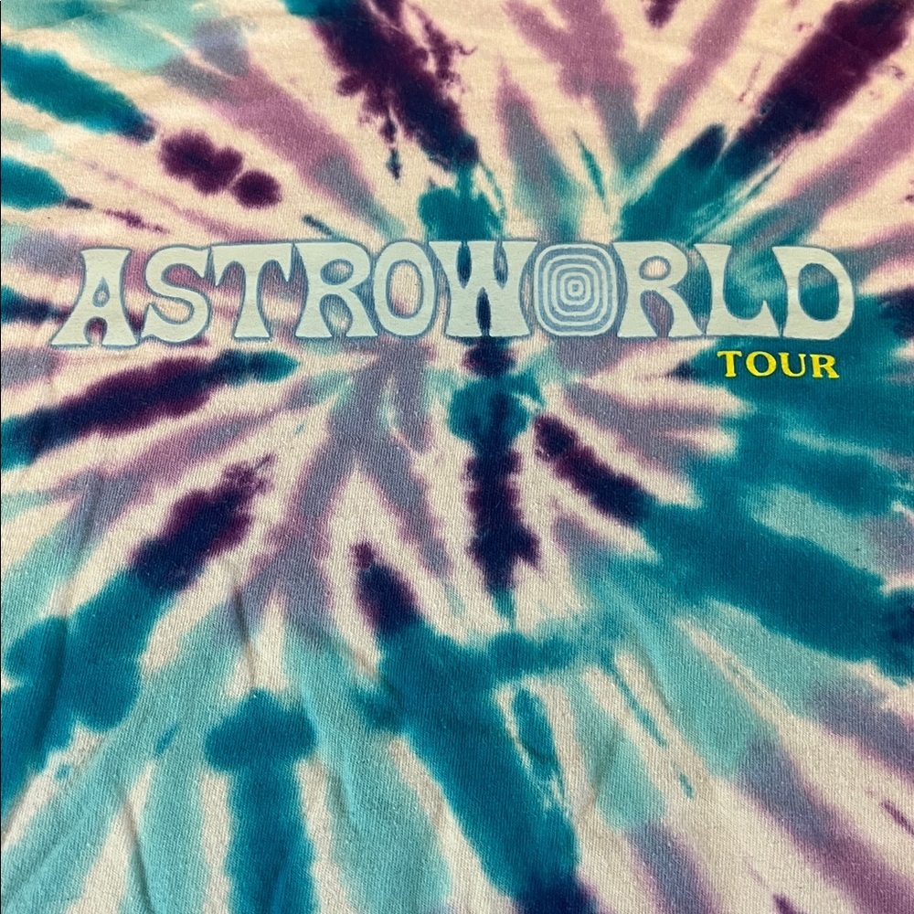 AstroWorld Tie Dye Long Sleeve Graphic TShirt Blue/Purple Size Medium